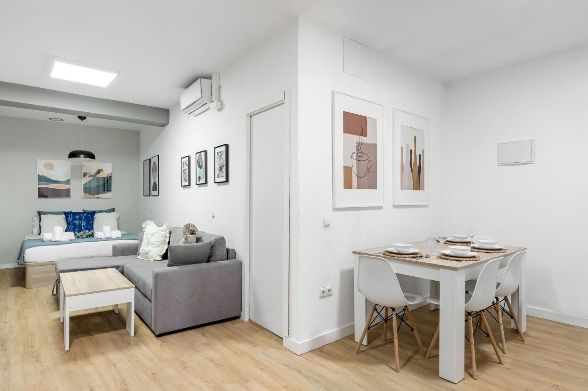 Charming Lucero Apartment Madrid Exterior photo