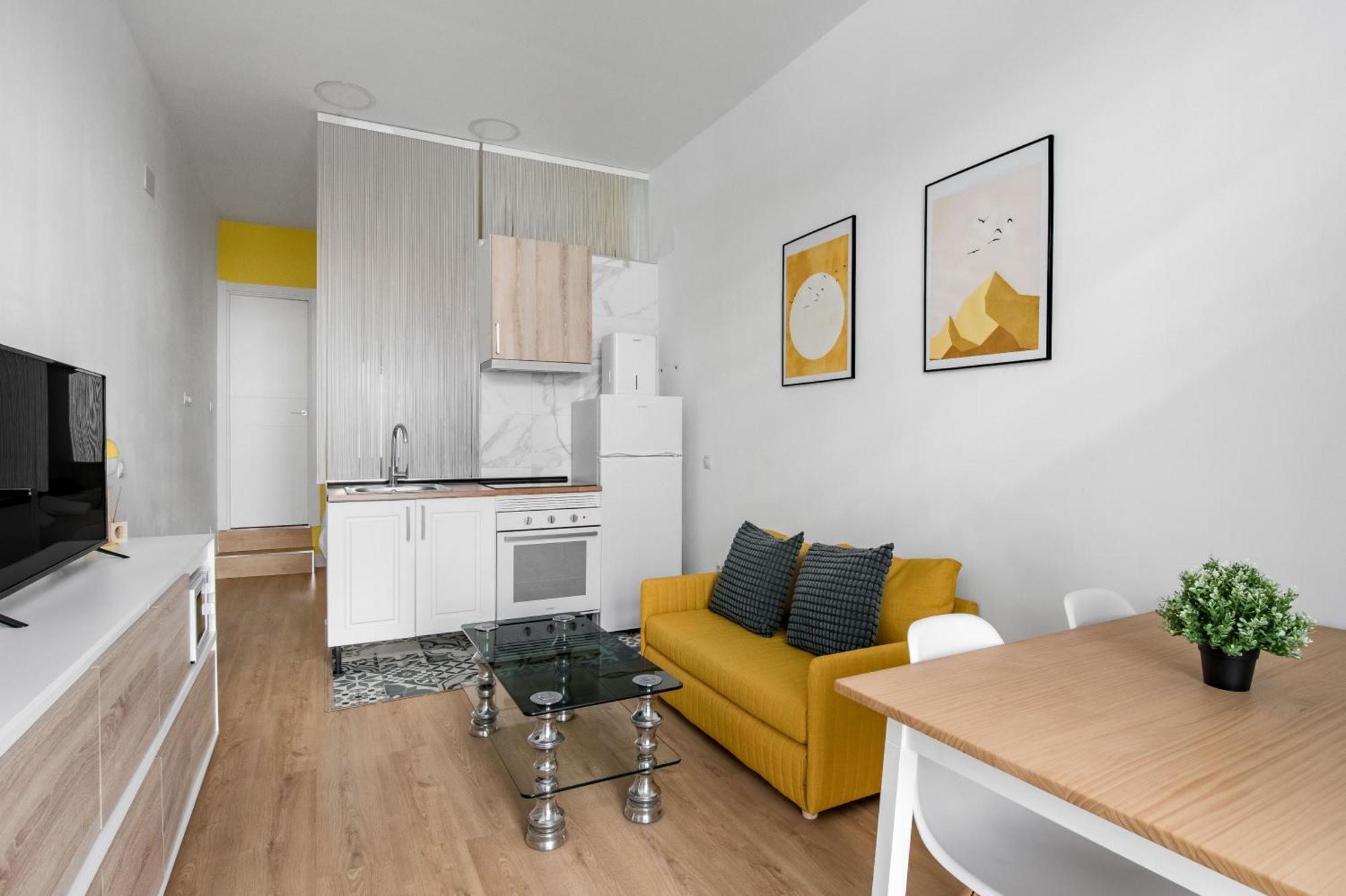 Charming Lucero Apartment Madrid Exterior photo